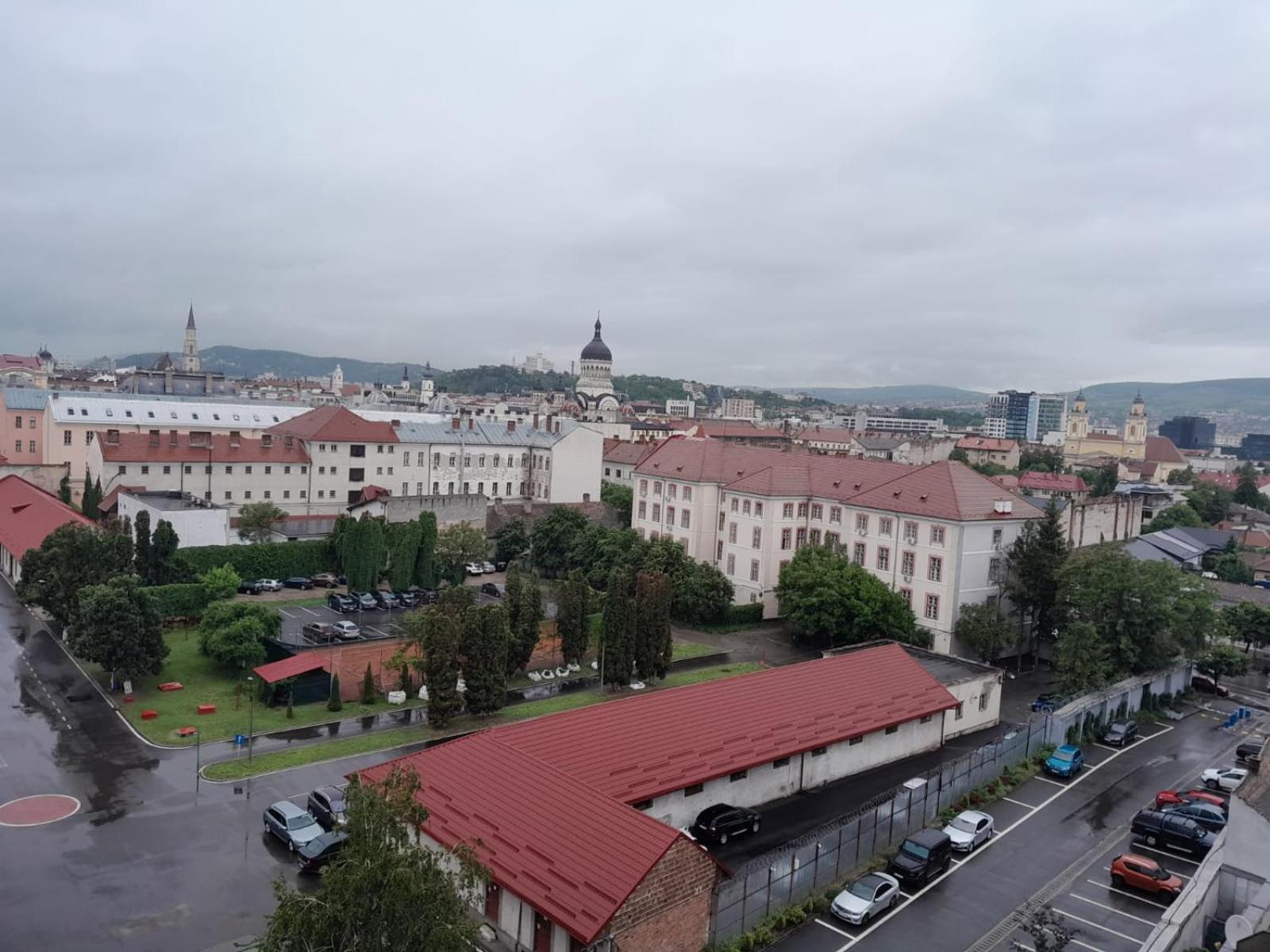 Ferienwohnung Cristinco Panoramic Cluj-Napoca Exterior foto